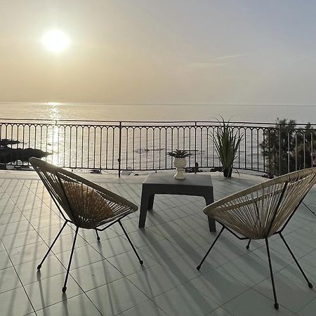 L'Approdo Di Angelino Hotel Pizzolungo Exterior photo