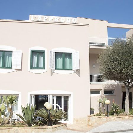 L'Approdo Di Angelino Hotel Pizzolungo Exterior photo