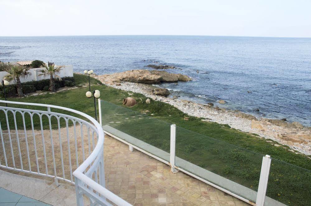 L'Approdo Di Angelino Hotel Pizzolungo Exterior photo